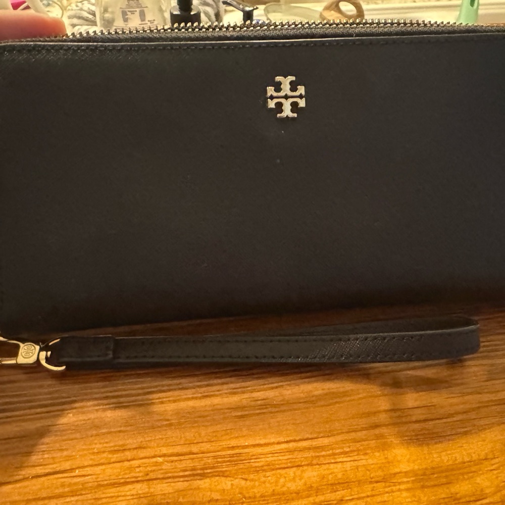 Tory Burch Black Continental Wallet